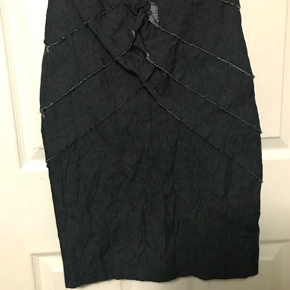 NWT $320 Nicole Miller Studio | Distressed Raw Edges Tier Crinkle Bodycon Dress - Picture 4 of 13